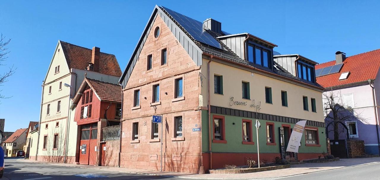 Wirtshaus & Hotel Zur Alten Brauerei Zapf Uettingen Luaran gambar