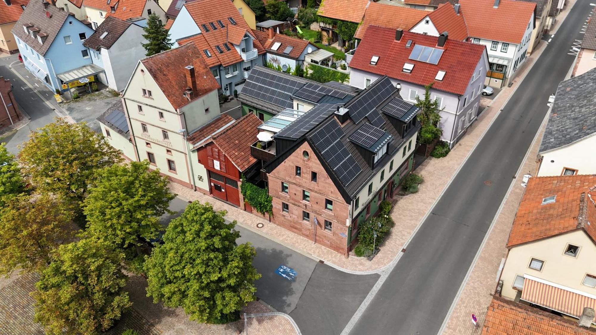 Wirtshaus & Hotel Zur Alten Brauerei Zapf Uettingen Luaran gambar